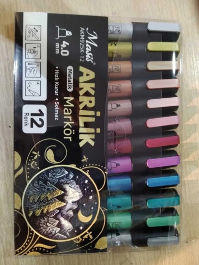 Masis AKRİLİK METALİK MARKÖRÜ 12 Lİ AKM925K-12 Panda Fotokopi & Baskı Merkezi